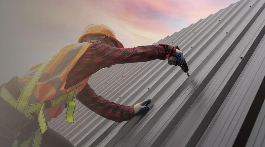 Professional gutter cleaning in Mullins, SC